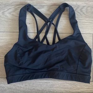 Lulu bra size 6. Great condition 🥰